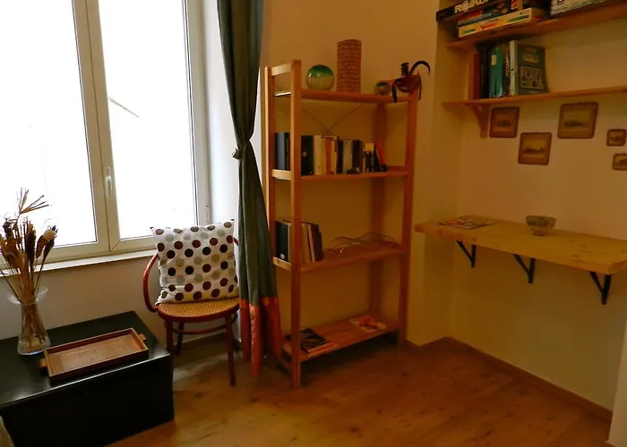 Modern Flat Cavour